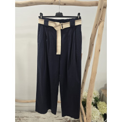 Pantalón marino cinturón...