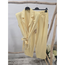 Conjunto amarillo chaleco