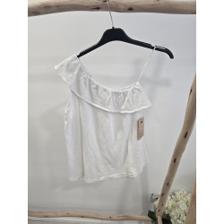 Camiseta blanca asimétrica...