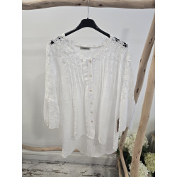 Blusa blanca encaje