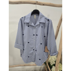 Camisa rayitas y corazones...