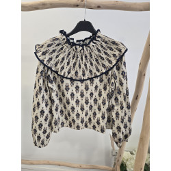 Blusa cuello fruncido crema...